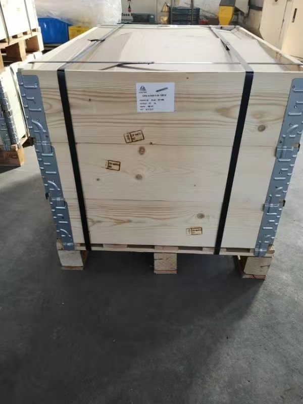 CNC autofeeding saw